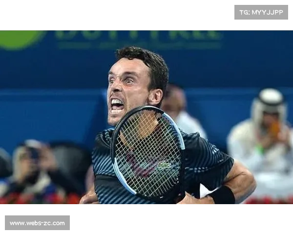 CPB联赛福州海侠队逆转取胜，打破深圳蓝袜队不败金身。