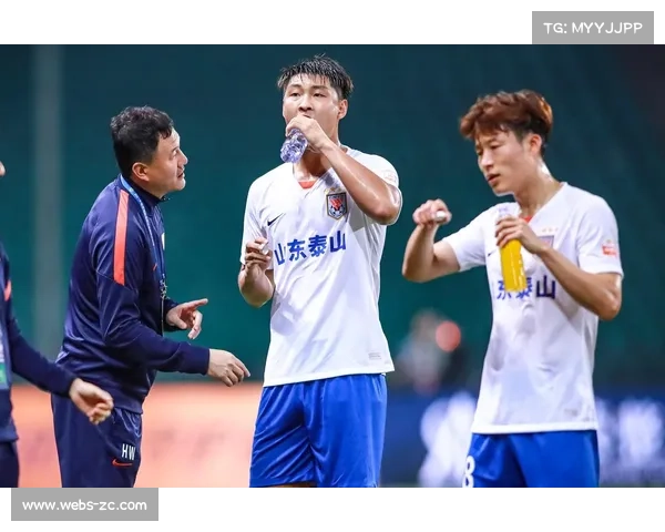 前球员涉嫌操纵比赛数据投注案开庭,引发对比赛完整性新讨论。 前球员涉嫌操纵比赛数据投注案开庭,引发对比赛完整性新讨论。